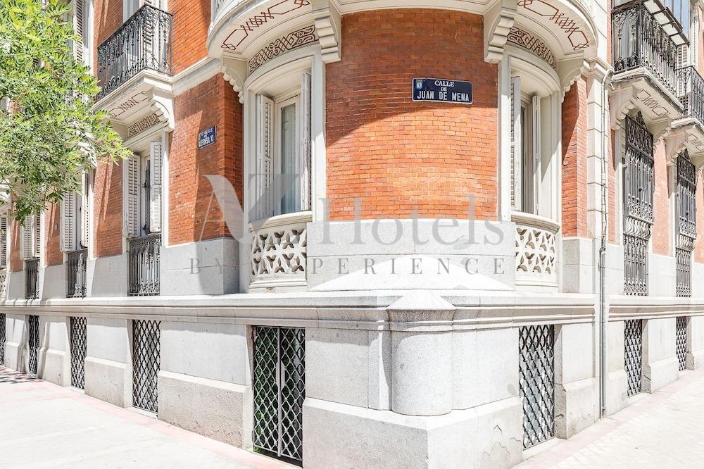 A And Z Juan De Mena (Adults Only) Hotel Madrid Exterior foto